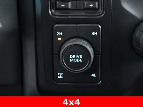 Used 2023 Ford F250 XLT image 5