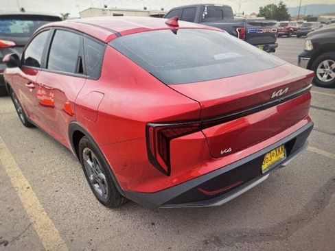 Used 2025 Kia K4 LXS image 8