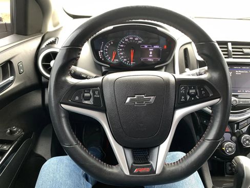 Used 2020 Chevrolet Sonic Premier image 14