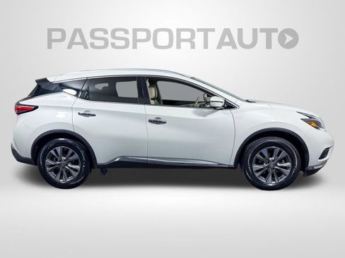 Used 2018 Nissan Murano SL w/ Moonroof Package AWD/4WD image 9