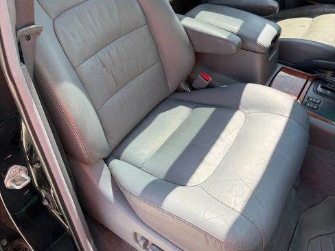 Used 1999 Lexus LX 470 4WD image 18