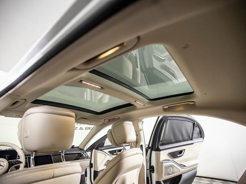 Used 2023 Mercedes-Benz S 500 4MATIC image 25