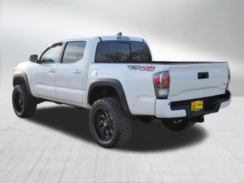 Certified 2022 Toyota Tacoma TRD Off-Road w/ Technology Package image 6