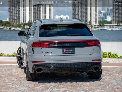 Used 2022 Audi RS Q8 4.0T w/ Black Optic Package image 3