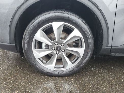 Certified 2024 Ford Escape Platinum image 12