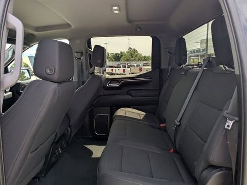 Used 2023 Chevrolet Silverado 1500 LT image 13