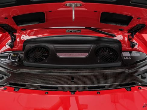 Used 2019 Porsche 911 GT3 RS RWD image 3