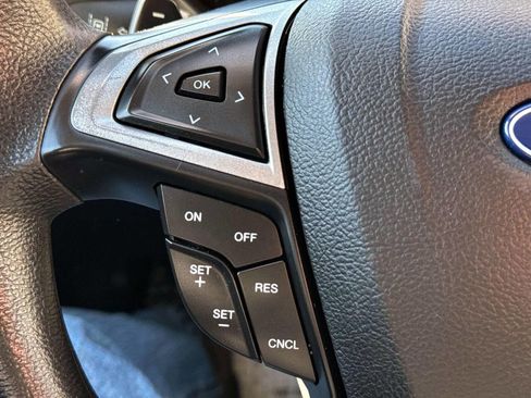 Used 2019 Ford Fusion SE image 20