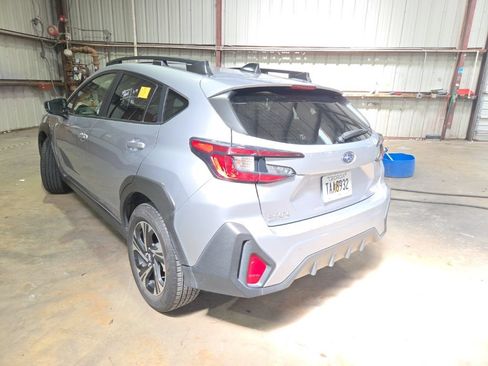 Used 2025 Subaru Crosstrek 2.5i Premium AWD/4WD image 8