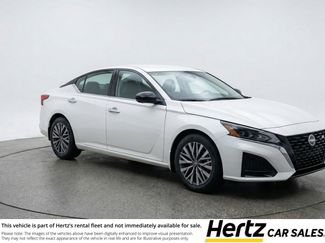 Used 2025 Nissan Altima 2.5 SV video 1