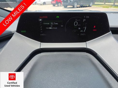 Used 2023 Toyota Prius XLE FWD image 31