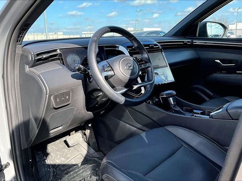 Used 2024 Hyundai Santa Cruz Limited image 17