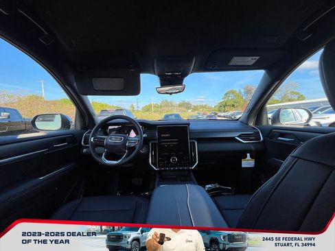 New 2026 GMC Acadia Elevation w/ Elevation Premium Package image 15