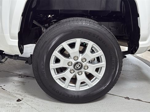 Certified 2025 Toyota Tacoma SR image 23