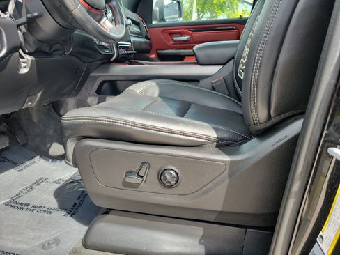 Used 2019 RAM 1500 Rebel w/ Rebel Level 2 Equipment Group AWD/4WD image 14