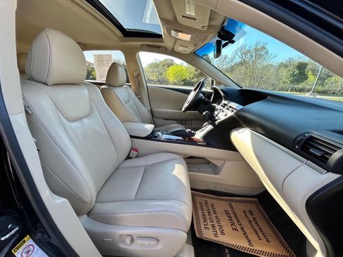Used 2013 Lexus RX 350 Base 4dr SUV w/ Navigation Pkg image 17