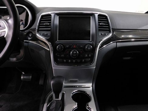 Used 2016 Jeep Grand Cherokee Overland w/ Advanced Technology Group image 52