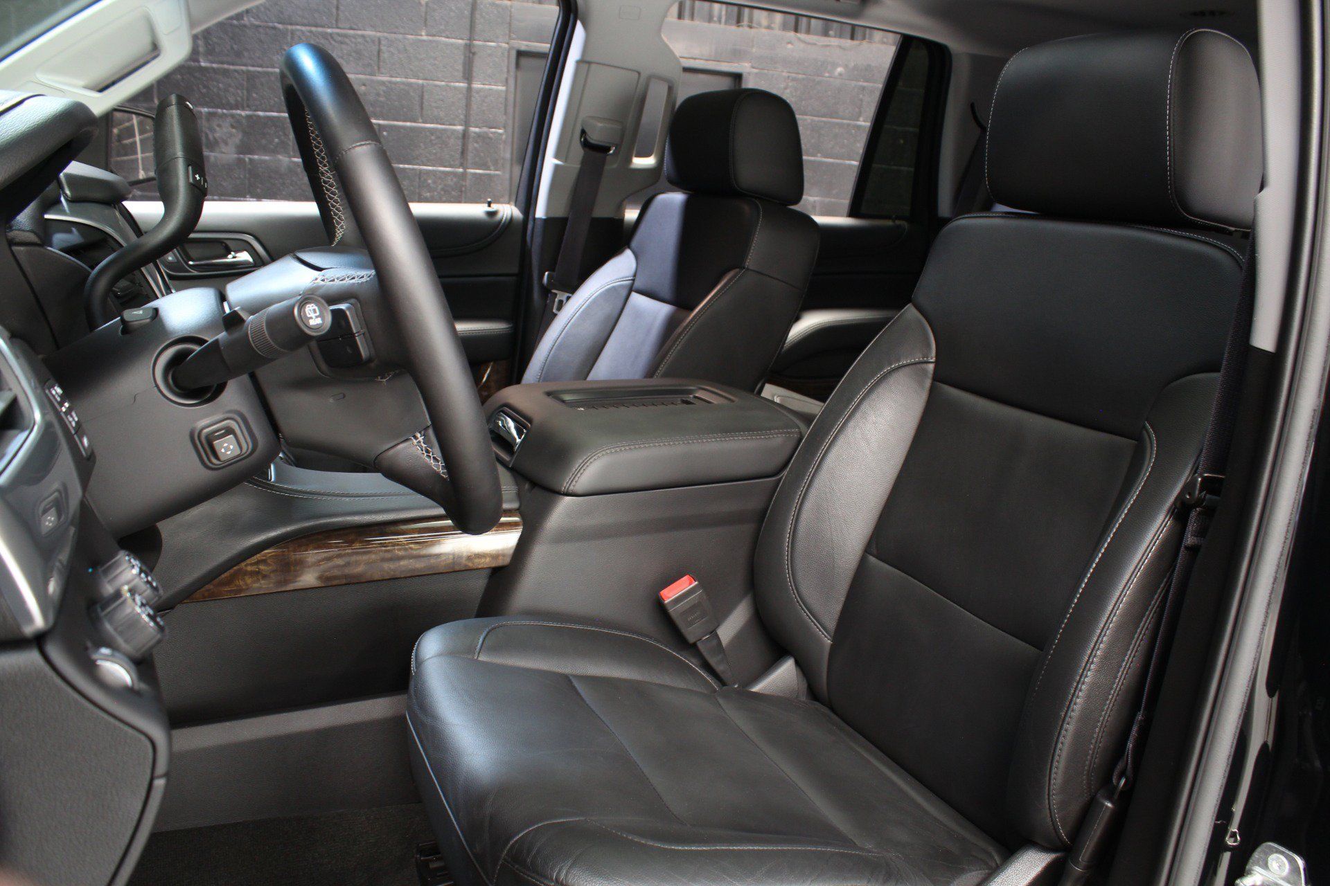 Used 2015 Chevrolet Tahoe LT AWD/4WD image 30