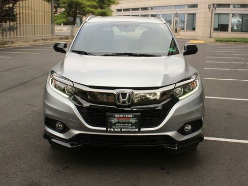 Used 2019 Honda HR-V Sport image 3