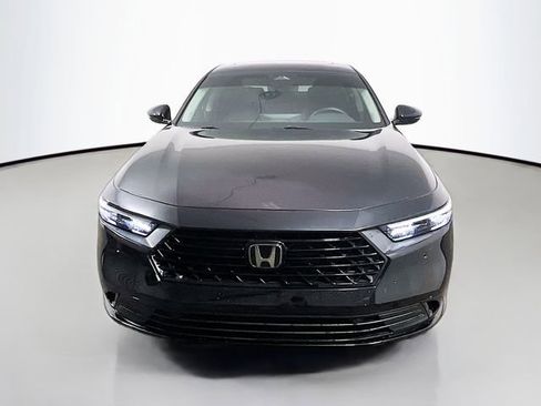 Certified 2023 Honda Accord EX-L image 2