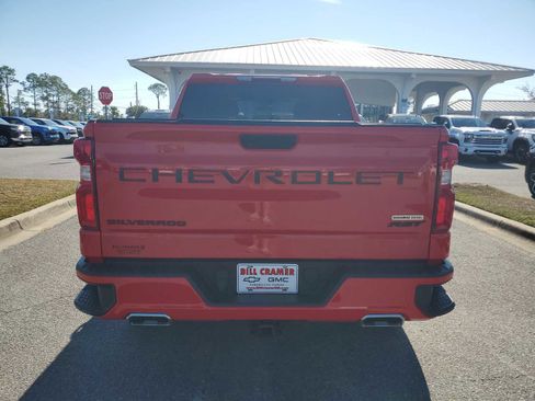Certified 2021 Chevrolet Silverado 1500 RST w/ LPO, Blackout Package image 3