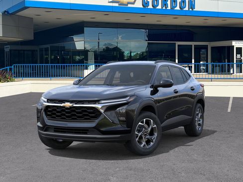 New 2026 Chevrolet Trax LT image 6