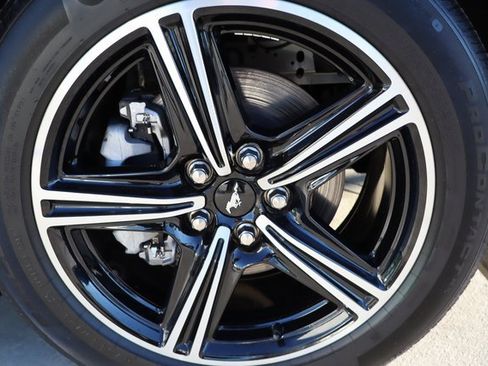 Used 2025 Ford Mustang Premium image 51