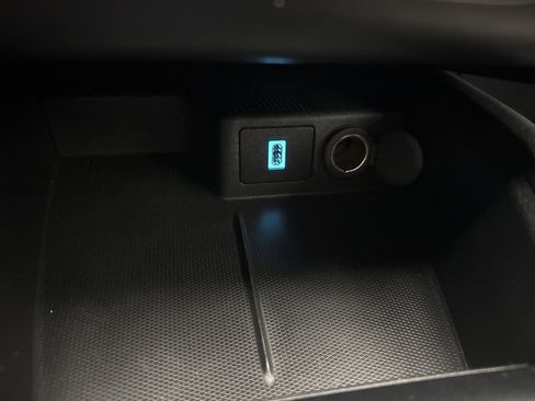 Used 2020 Ford Escape SE image 28