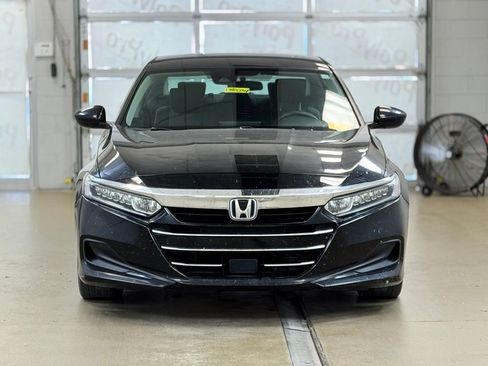 Used 2021 Honda Accord Hybrid image 2