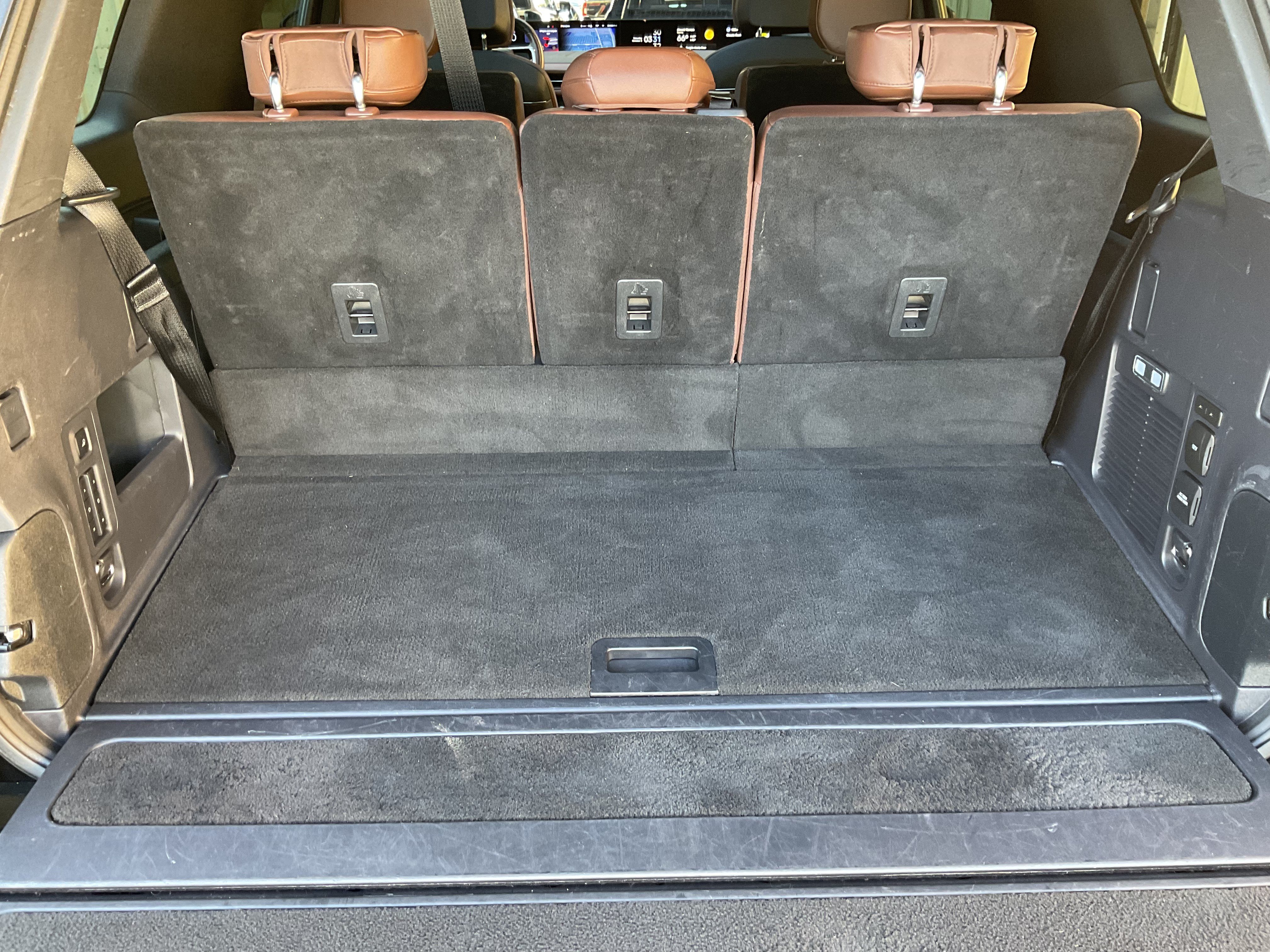 Used 2025 Lincoln Navigator Reserve AWD/4WD image 47