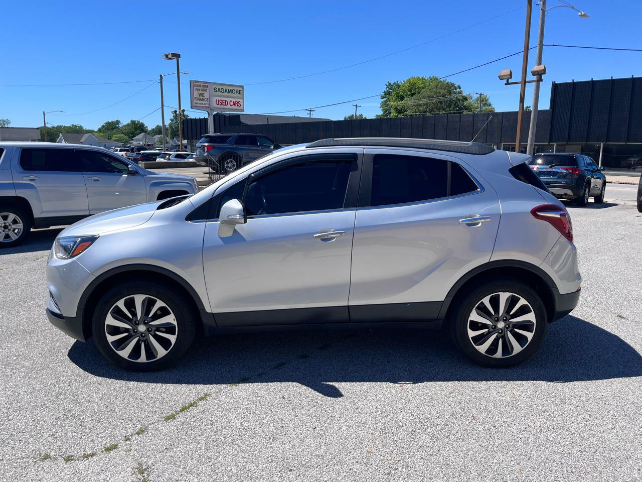 Used 2019 Buick Encore Essence AWD/4WD image 6