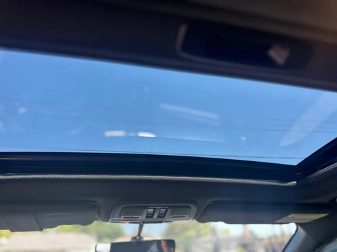 Used 2018 Subaru WRX Premium AWD/4WD image 17