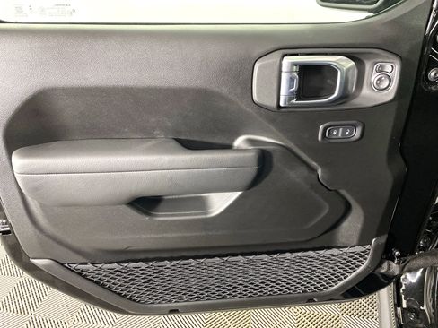 New 2026 Jeep Gladiator Mojave image 11