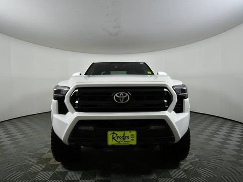New 2026 Toyota Tacoma SR5 AWD/4WD image 7