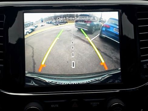 Used 2020 Jeep Grand Cherokee Altitude image 39