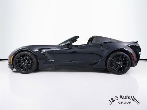 Used 2016 Chevrolet Corvette Z06 w/ 2LZ Preferred Equipment Group RWD image 4