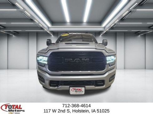 Used 2023 RAM 3500 Limited AWD/4WD image 3