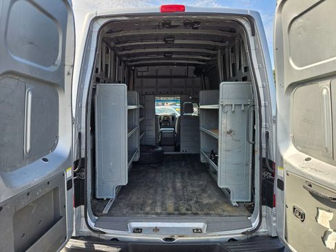 Used 2012 Nissan NV 2500 S RWD image 10