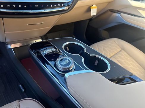 New 2026 Cadillac Lyriq Signature Luxury w/ Nappa Leather Package AWD/4WD image 34