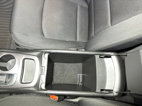 Used 2020 Chevrolet Malibu LS w/ LPO, Convenience Package 2 image 37