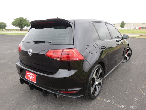 Used 2015 Volkswagen GTI SE FWD image 6