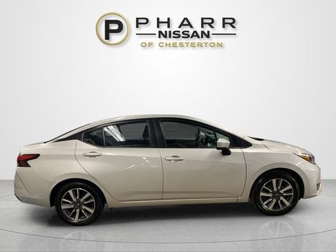 Used 2025 Nissan Versa SV FWD image 2