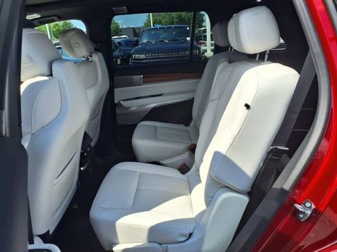 New 2026 Cadillac Vistiq Luxury image 7