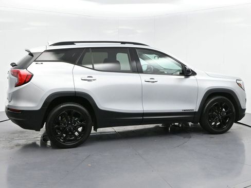 Used 2021 GMC Terrain SLE w/ Elevation Edition FWD image 8