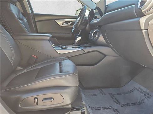 Used 2024 Chevrolet Blazer LT image 21