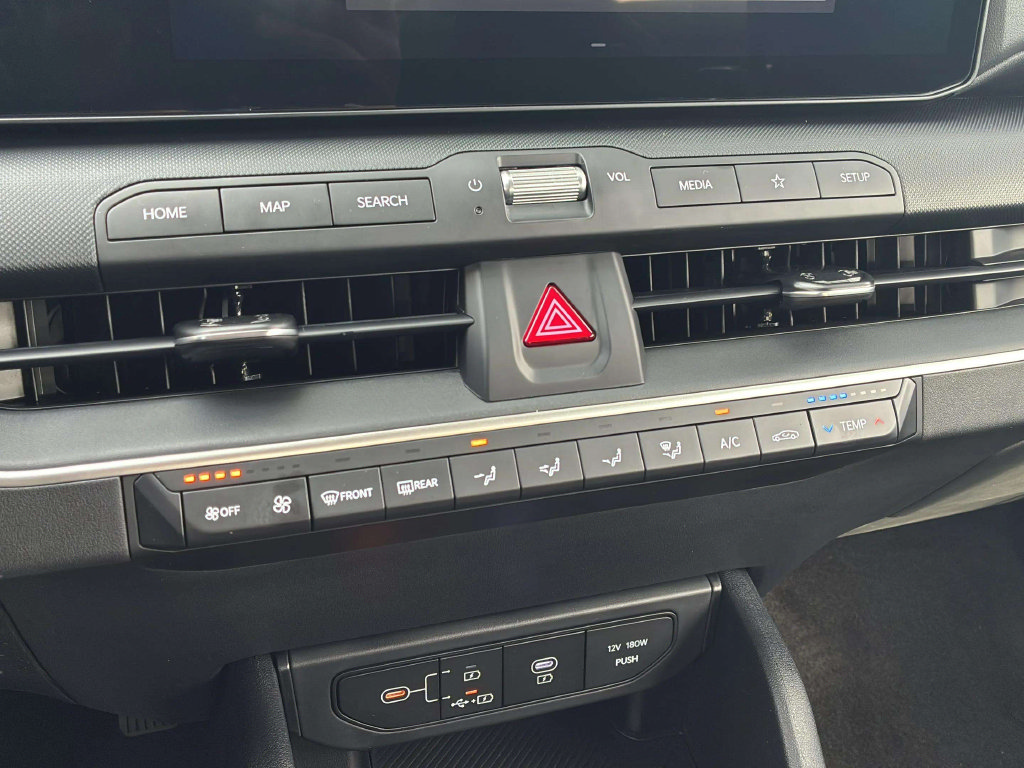 Used 2026 Kia K4 FWD image 30