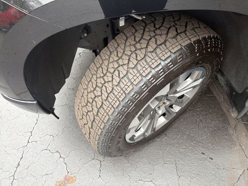 Certified 2025 Chevrolet Silverado 1500 High Country image 19