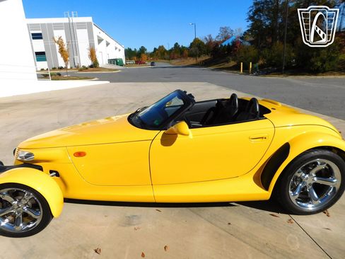 Used 2000 Plymouth Prowler image 14