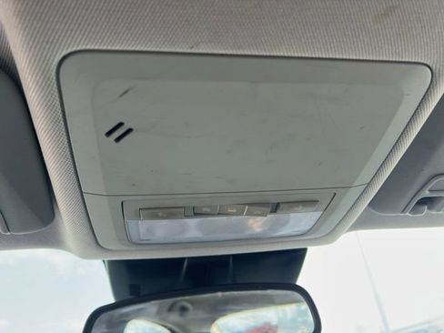 Used 2016 Chevrolet Cruze LT image 22