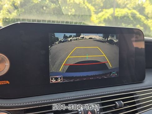 Used 2021 Lexus LS 500 w/ Accessory Package (Z2) RWD image 20